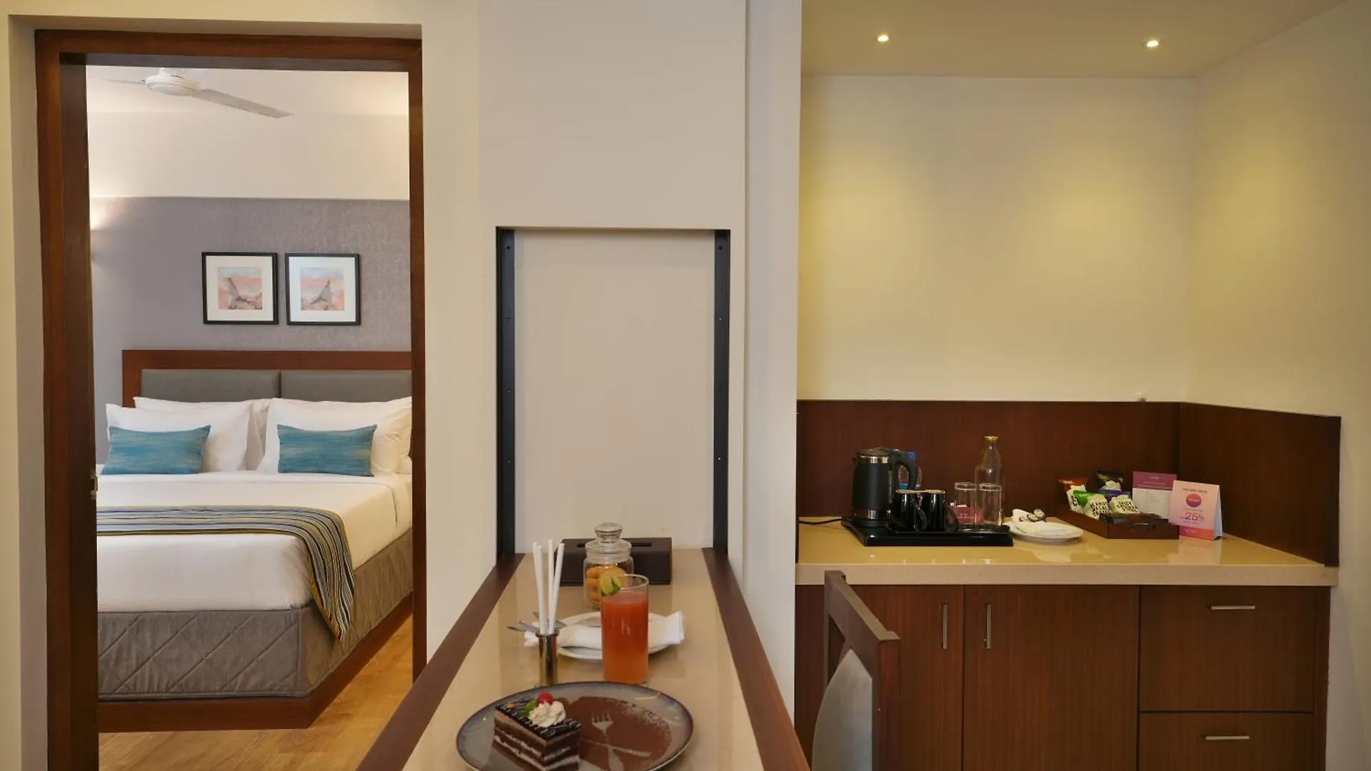 Noah Sky Suites Kochi 4*,  India